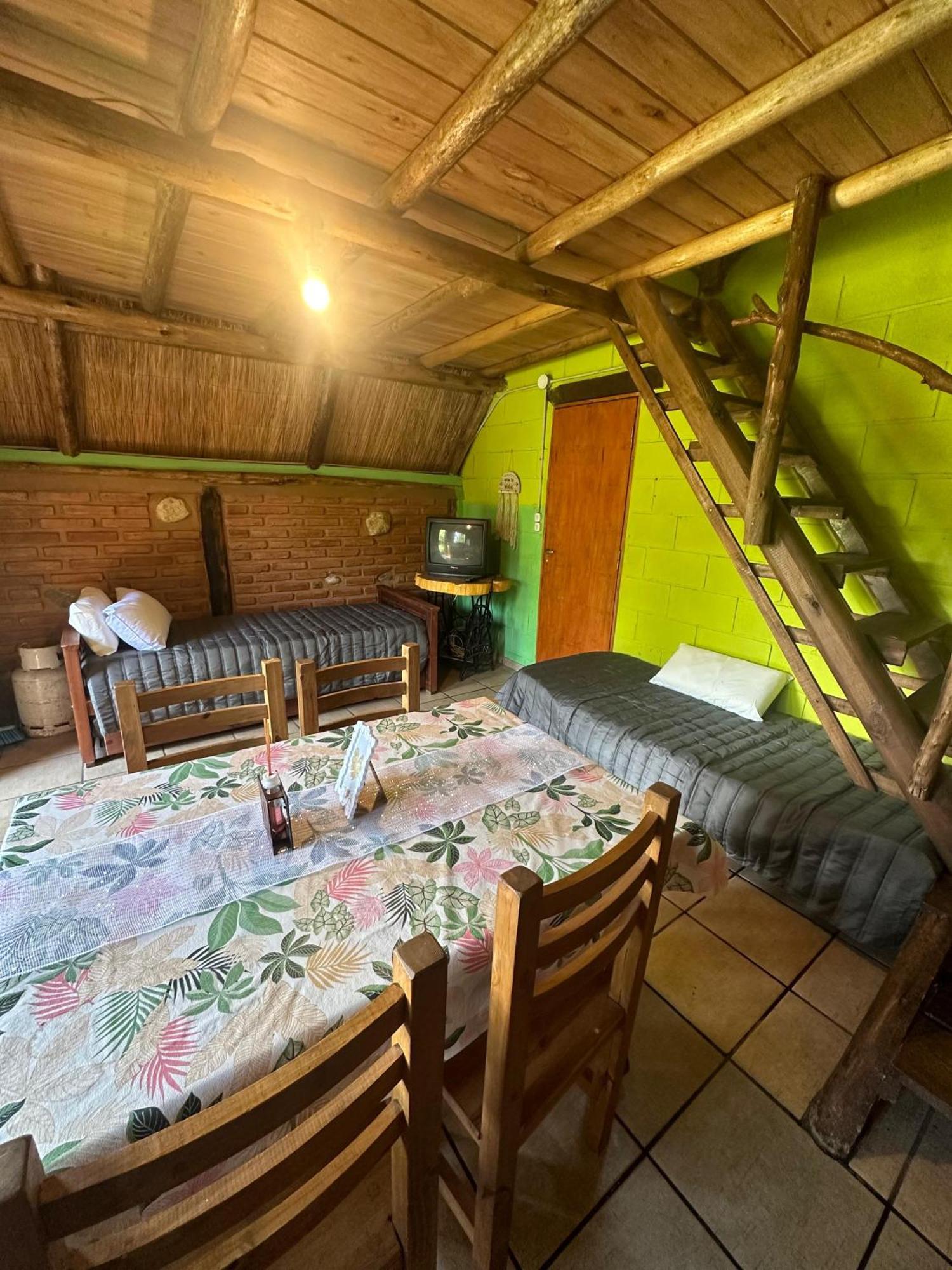 Inti-naile Chalet Villa Garcia